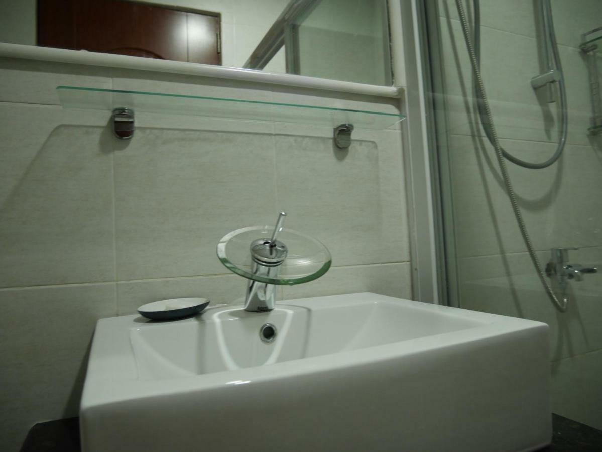 Trillium Residences Ayala Cebu Esterno foto